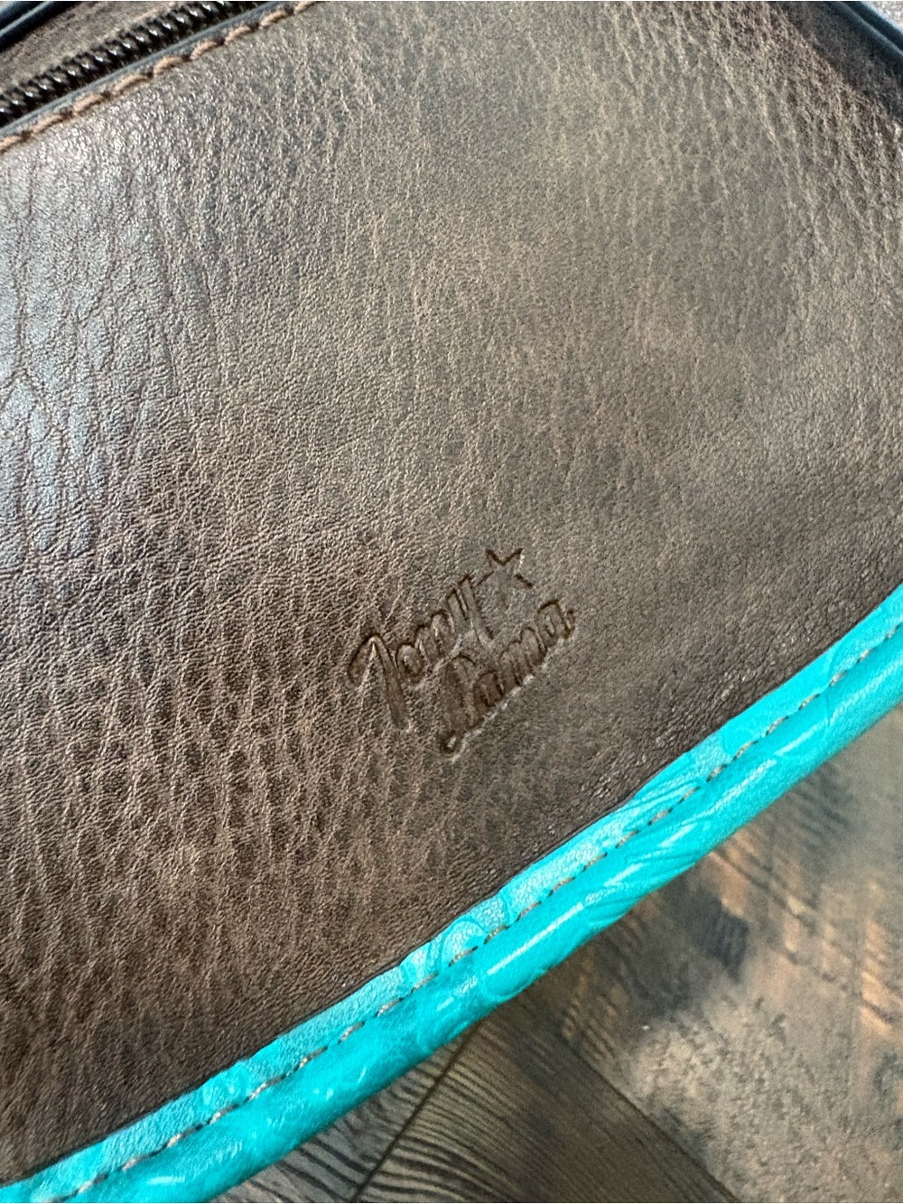 Tony Lama Turquoise and Brown Tooled Leather Floral Embossed Wristlet Clutch - Picture 3 of 4